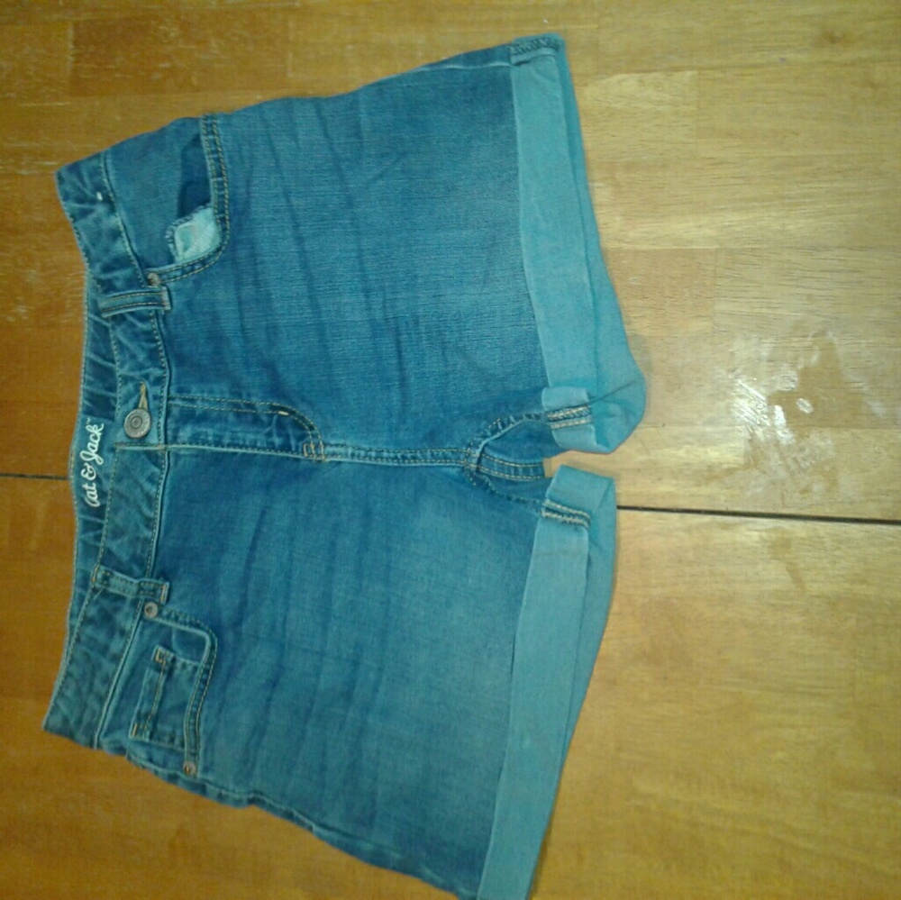 Girls blue jean shorts